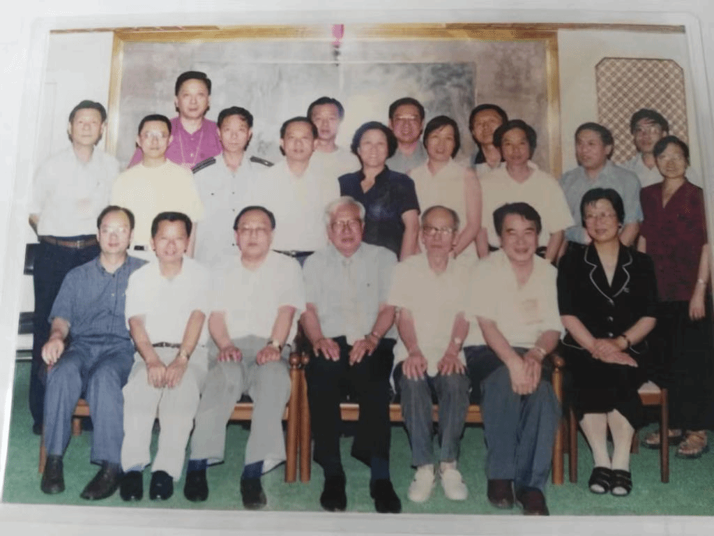 参加全国政协座谈会议后合影